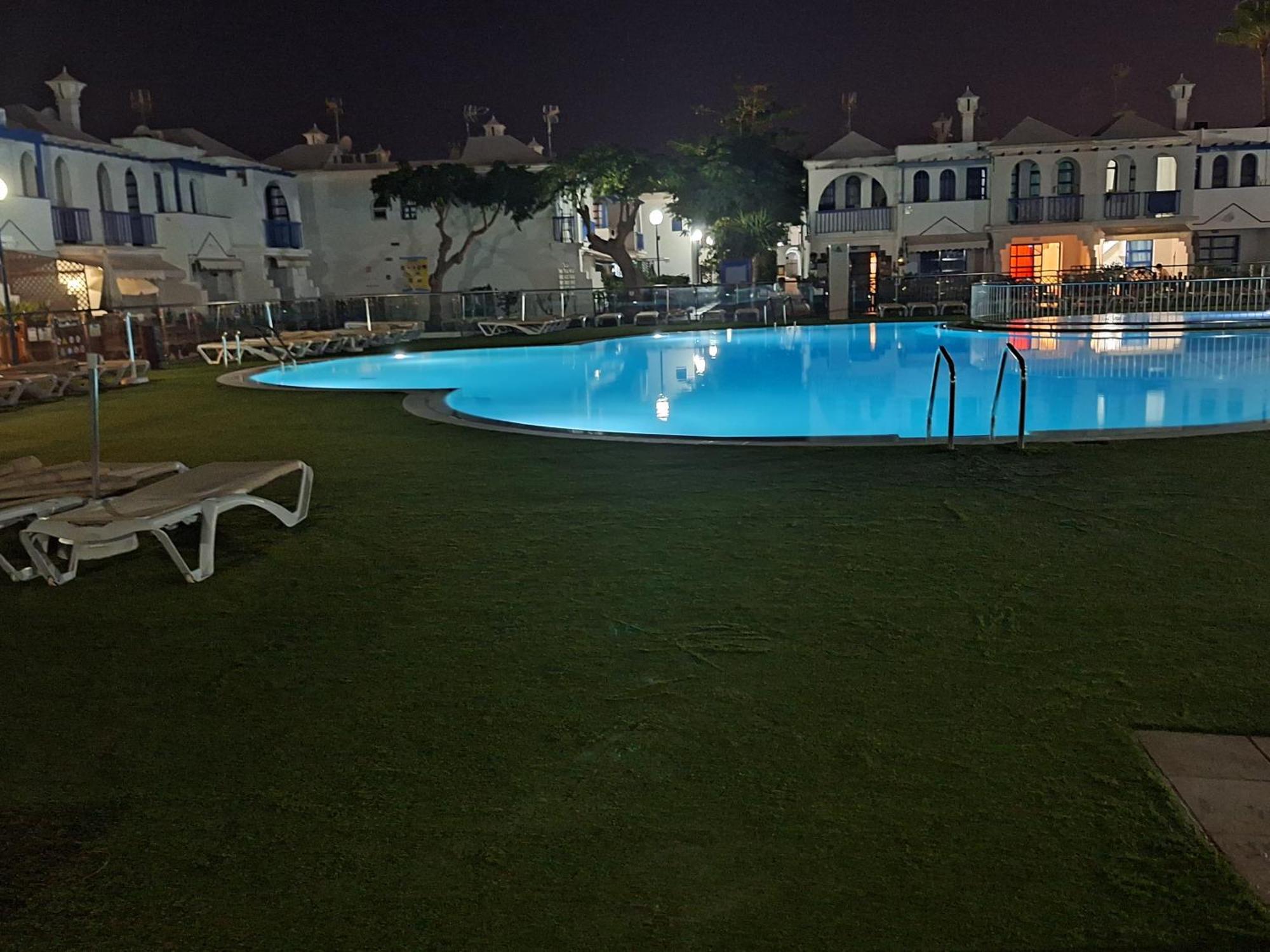 Poolfront Bungalow プラヤ・デル・イングレス エクステリア 写真